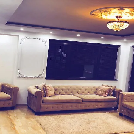 Hermes Apartment *